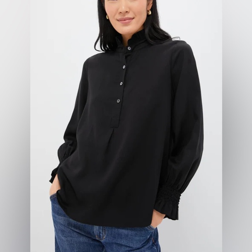 Tuckernuck (S) Black Teagan Popover Shirt